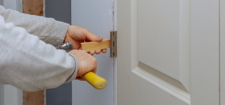 fiberglass entry door repair in Bayonet Point