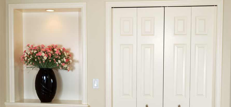 residential closet door repair in Bayonet Point